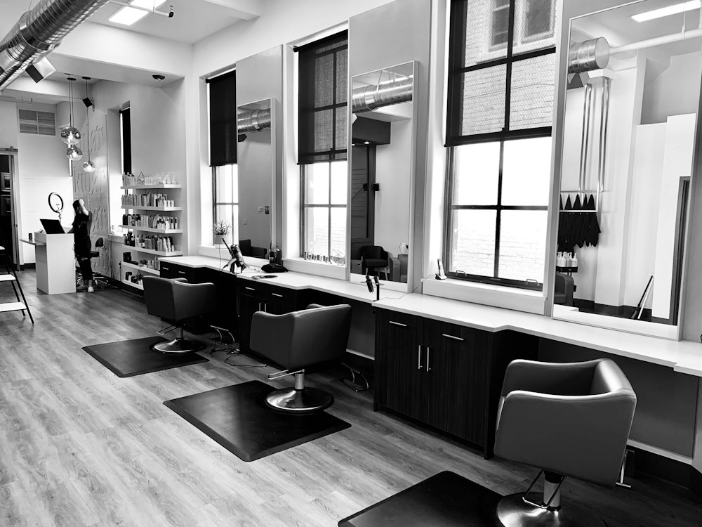 Beauty salon interior — gallery 1